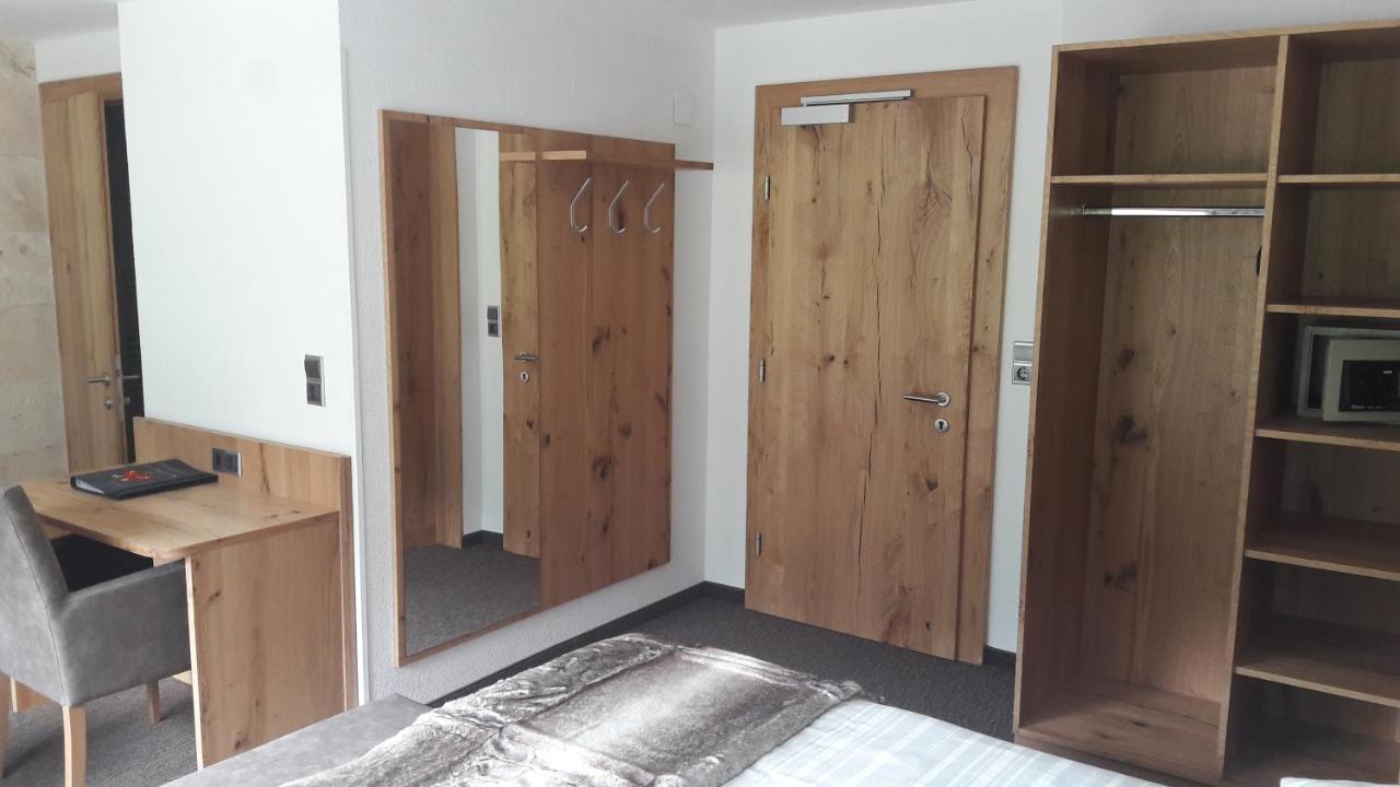 Hotel Garni Viktoria Санкт-Антон-ам-Арльберг Экстерьер фото