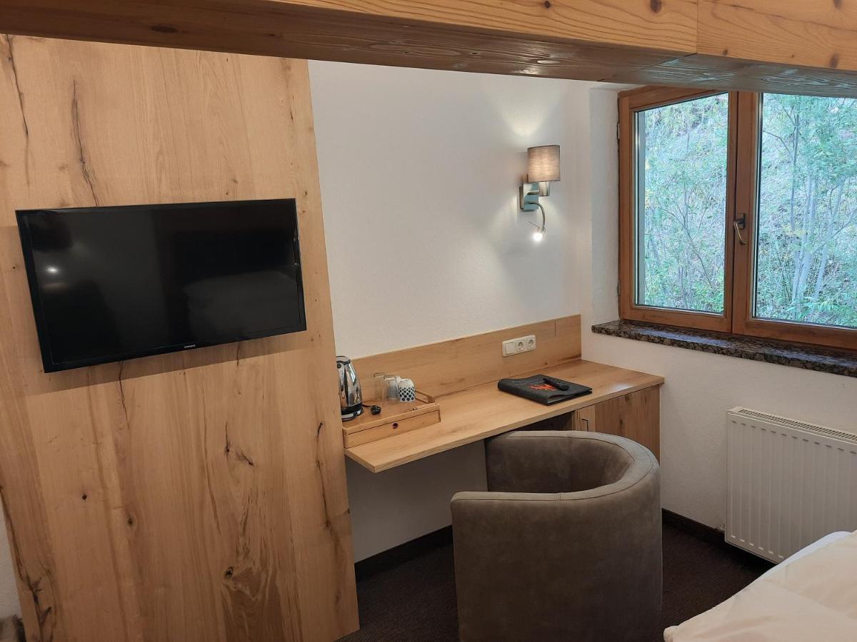 Hotel Garni Viktoria Санкт-Антон-ам-Арльберг Экстерьер фото